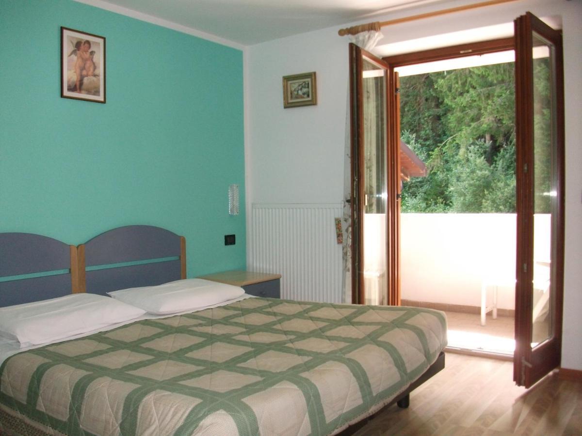 Hotel Genzianella Presenaio Dış mekan fotoğraf