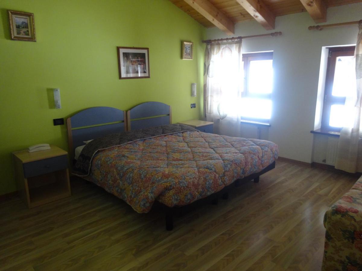 Hotel Genzianella Presenaio Dış mekan fotoğraf