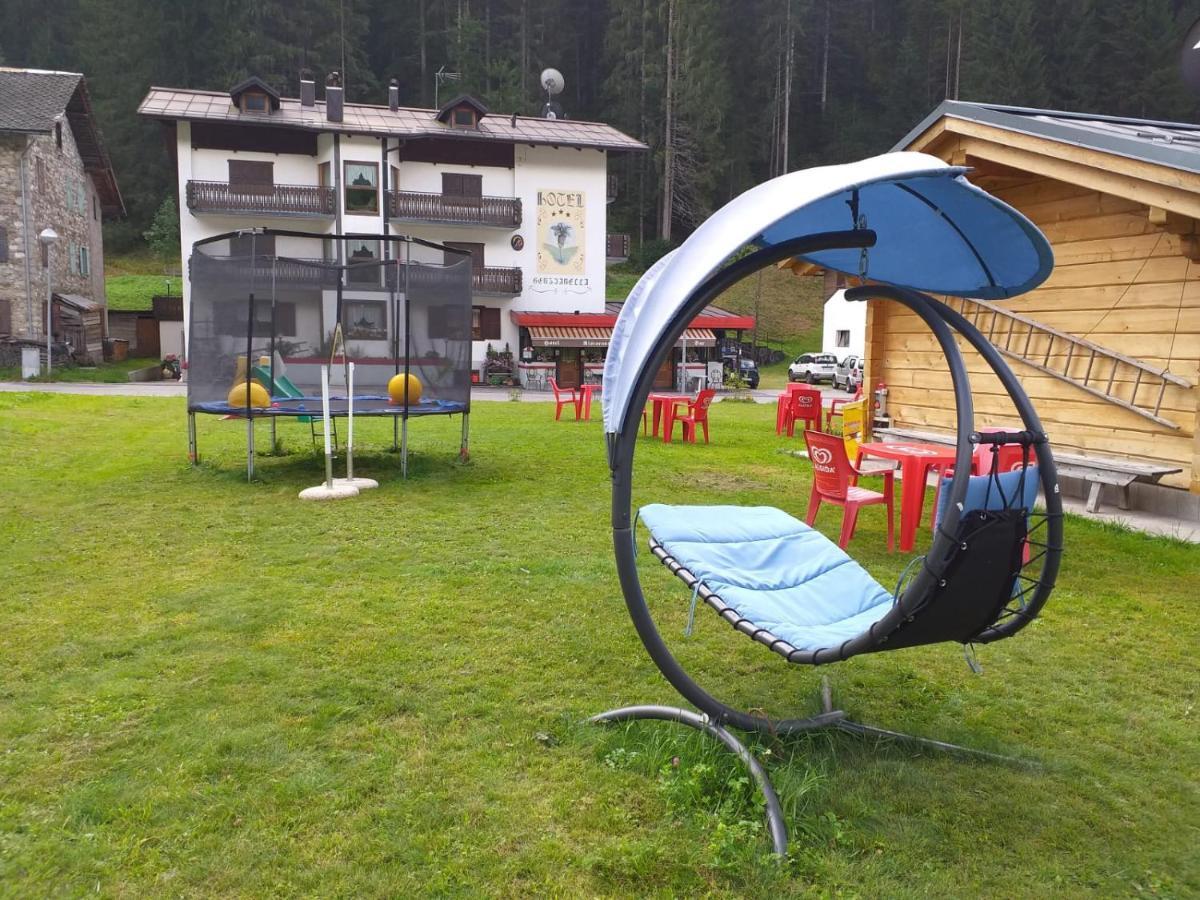 Hotel Genzianella Presenaio Dış mekan fotoğraf